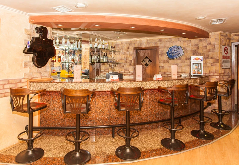 All Seasons Hotel