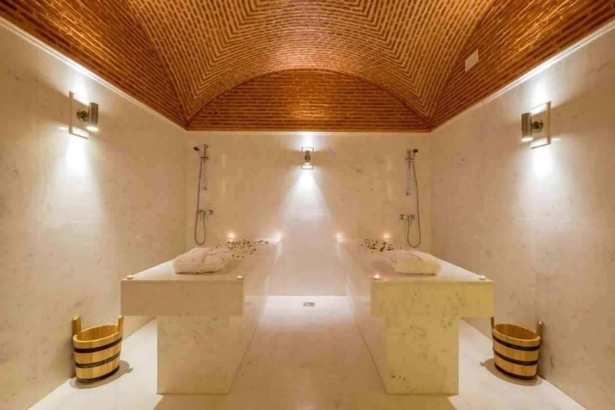Ayoub Hotel & Spa