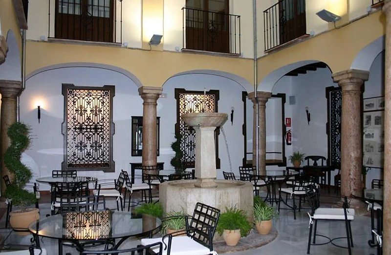 Gallery 4