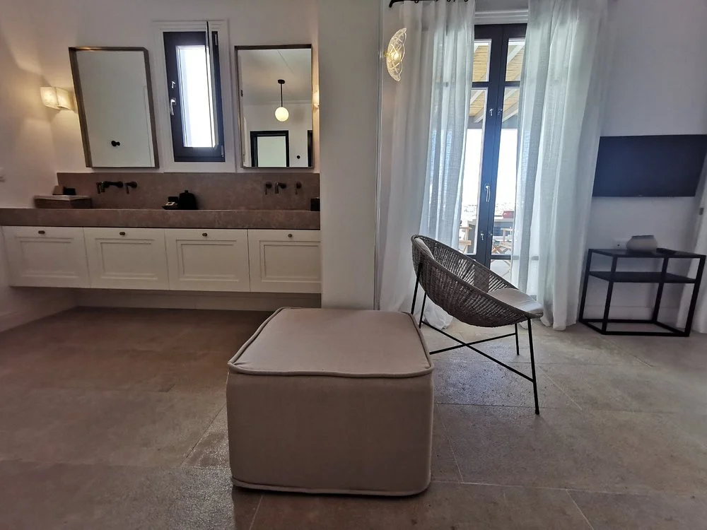 Gallery 5