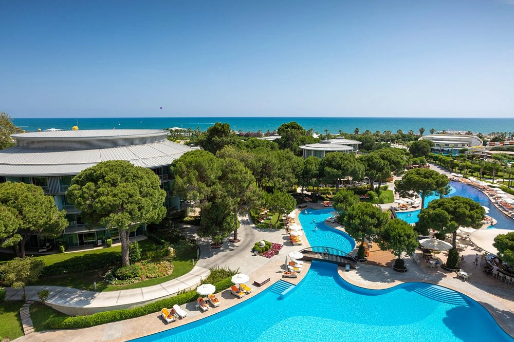 Calista Luxury Resort