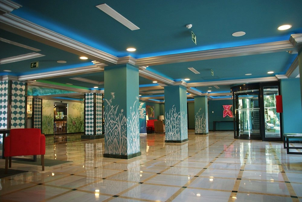 Gallery 5
